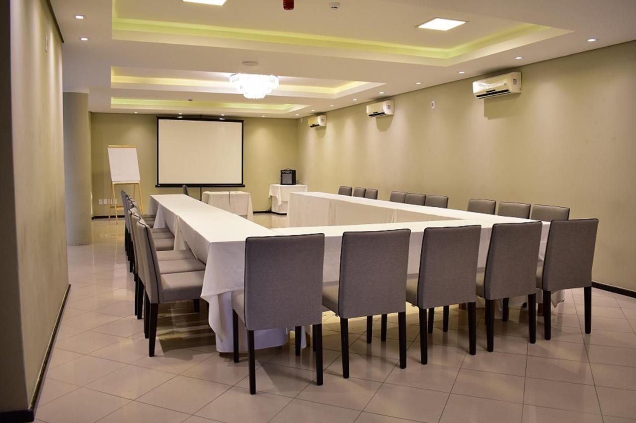 Itajaí Sandri Palace Hotel מראה חיצוני תמונה